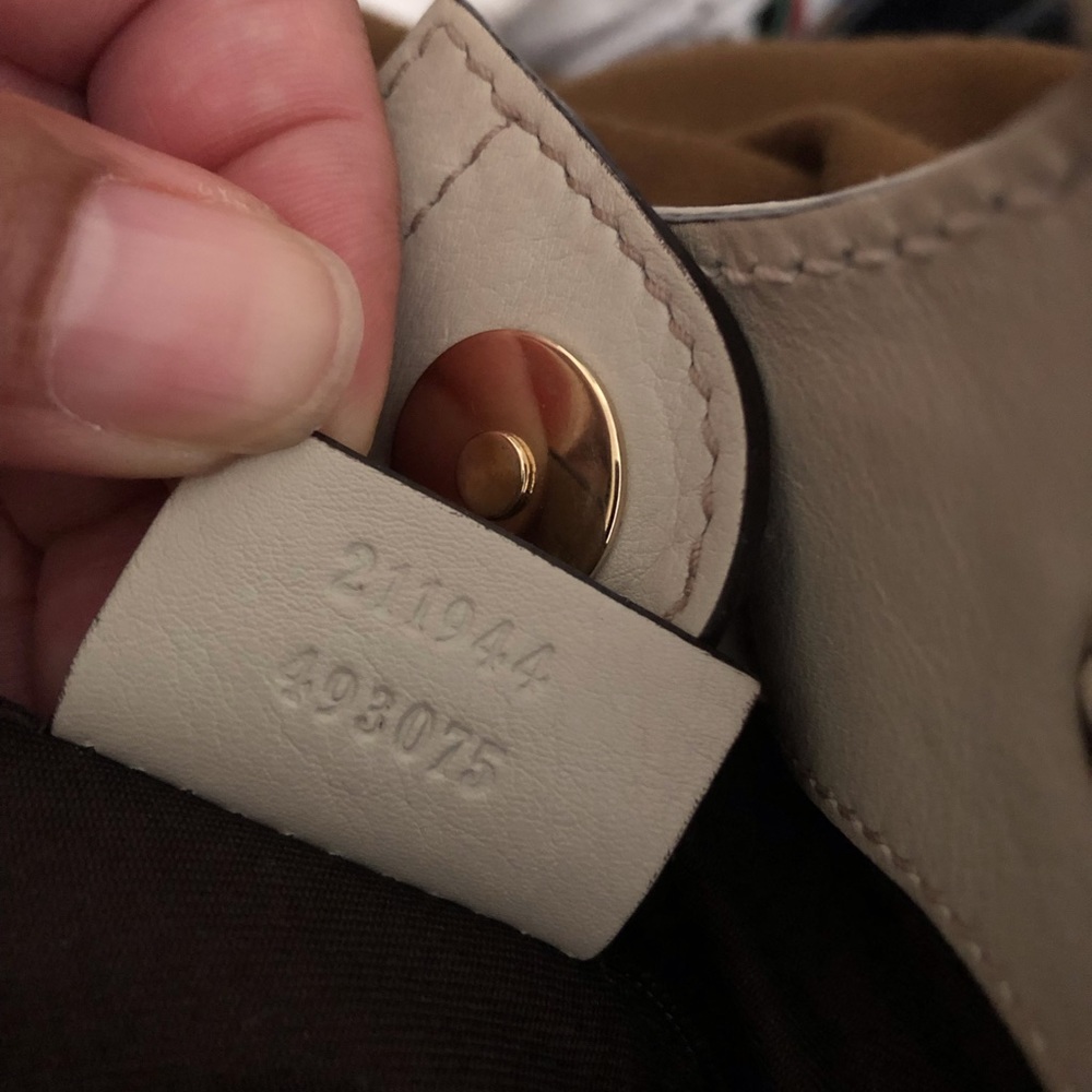 Authentic Gucci Suckey Hobo - Picture 5 of 5
